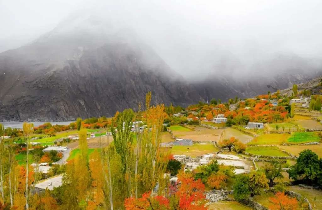 A Complete Travel Guide to Hunza Valley: Best Time, Budget & Tips
